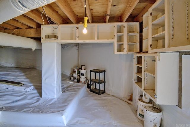 27 Murcia Way, Hot Springs Village, AR 71909