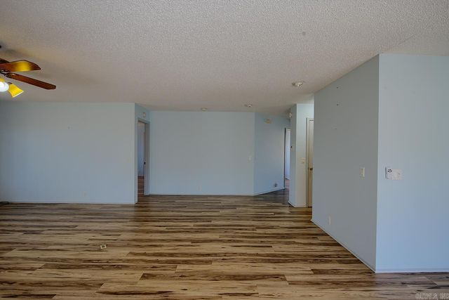 27 Murcia Way, Hot Springs Village, AR 71909