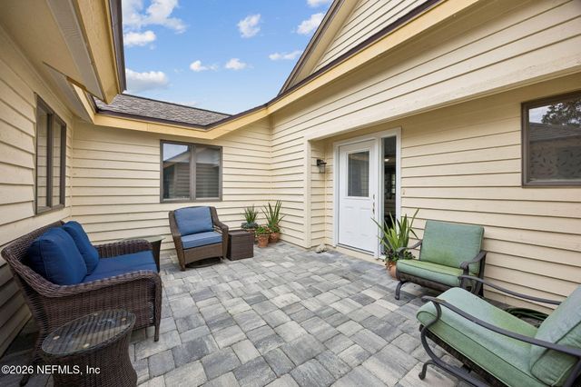 17 CARRIAGE Lane, Ponte Vedra Beach, FL 32082