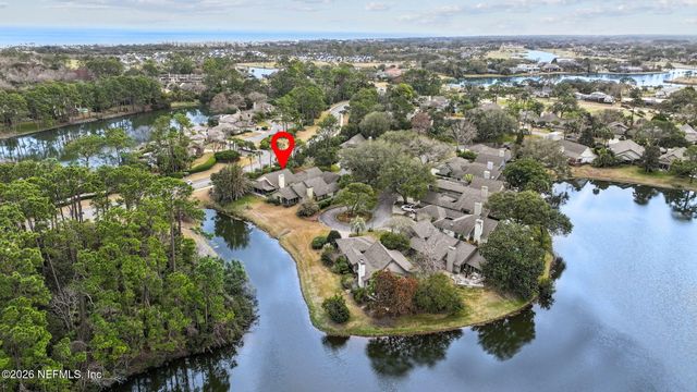 17 CARRIAGE Lane, Ponte Vedra Beach, FL 32082