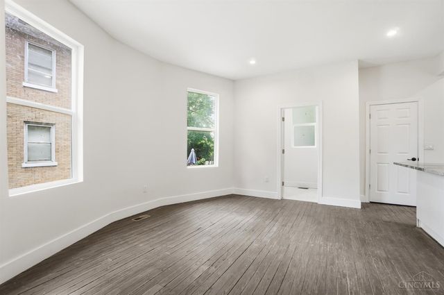 1833 Clarion Avenue, Cincinnati, OH 45207