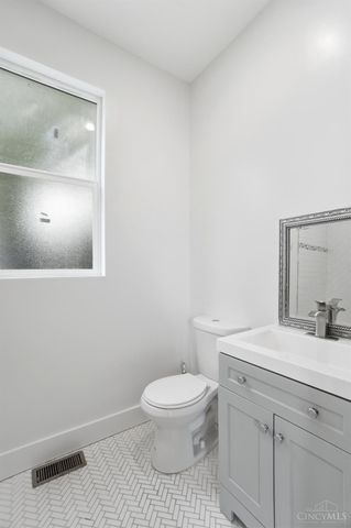 1833 Clarion Avenue, Cincinnati, OH 45207