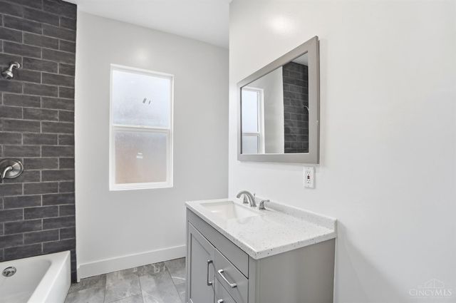 1833 Clarion Avenue, Cincinnati, OH 45207