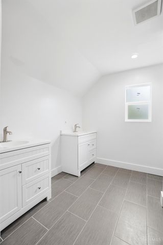 1833 Clarion Avenue, Cincinnati, OH 45207