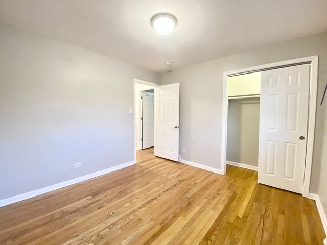 112 E 160th Place, South Holland, IL 60473