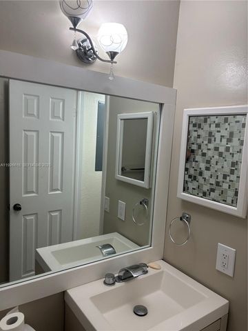 13272 SW 112th Ter, Miami, FL 33186