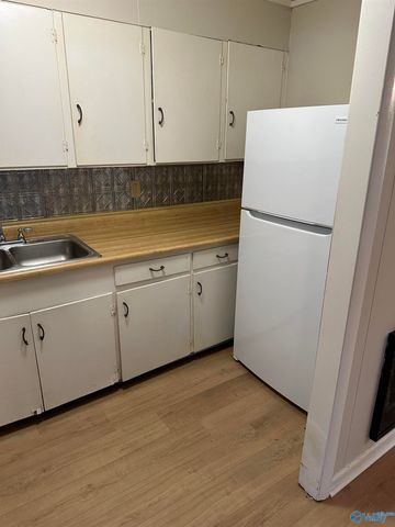 1402 Rison Avenue A, Huntsville, AL 35801