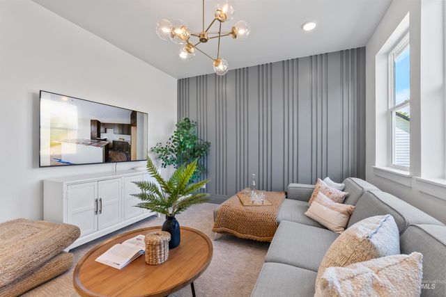 252 S Turner Ave., Star, ID 83669