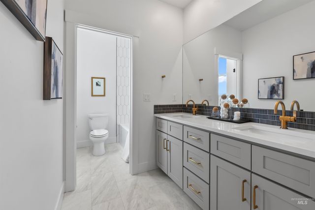 252 S Turner Ave., Star, ID 83669