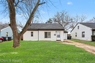 10821 Albany Street, Oak Park, MI 48237