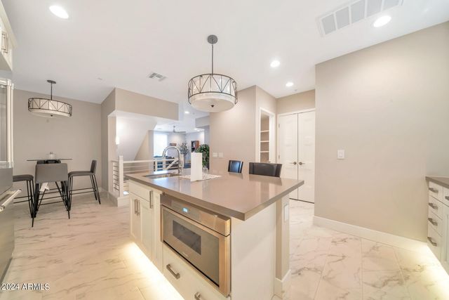 7550 E Osborn Road 1008, Scottsdale, AZ 85251