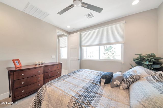 7550 E Osborn Road 1008, Scottsdale, AZ 85251