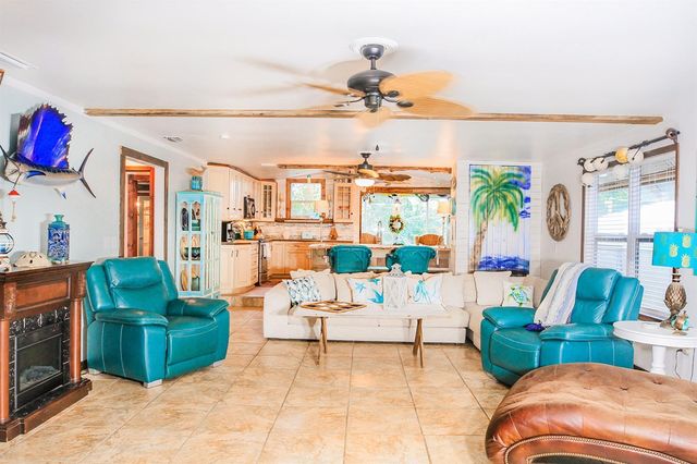 4380 BENVIEW AVENUE, Weeki Wachee, FL 34607