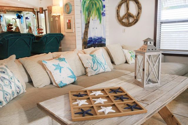 4380 BENVIEW AVENUE, Weeki Wachee, FL 34607