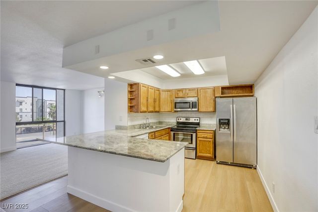 3930 University Center Drive 311, Las Vegas, NV 89119