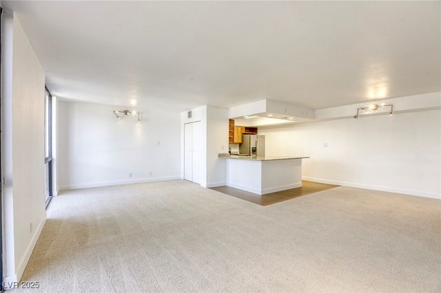 3930 University Center Drive 311, Las Vegas, NV 89119