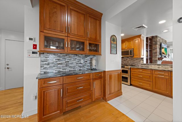 477 Ocean Avenue N H2, Long Branch, NJ 07740