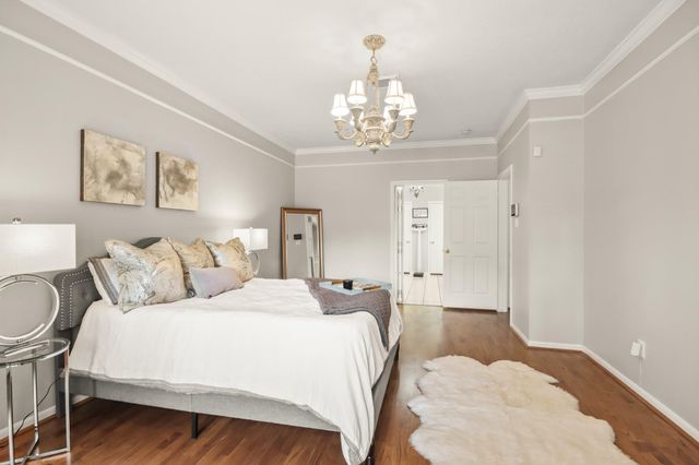 5623 Sycamore Creek Drive, Houston, TX 77345