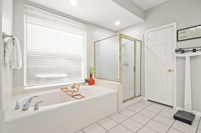 5623 Sycamore Creek Drive, Houston, TX 77345