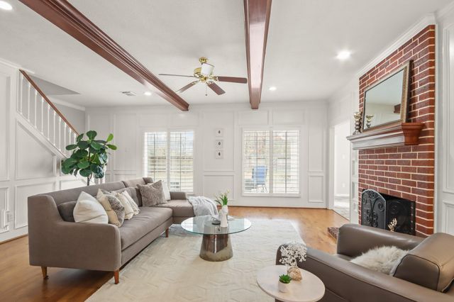 5623 Sycamore Creek Drive, Houston, TX 77345