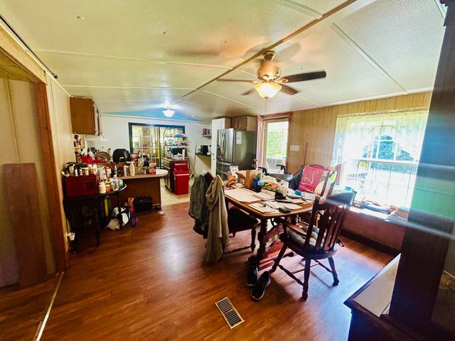 2668 Upper Teges Road, Manchester, KY 40962