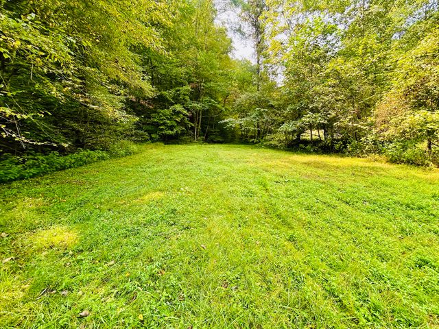 2668 Upper Teges Road, Manchester, KY 40962