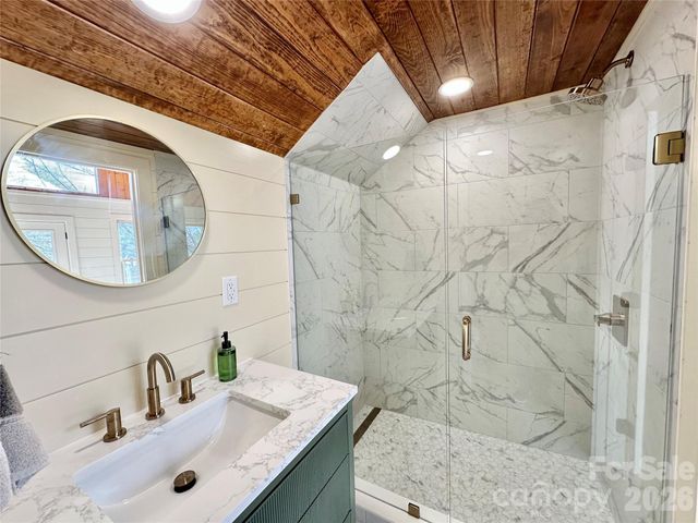 940 Winding Creek Road, Sapphire, NC 28774