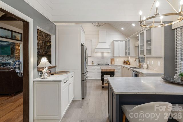 940 Winding Creek Road, Sapphire, NC 28774