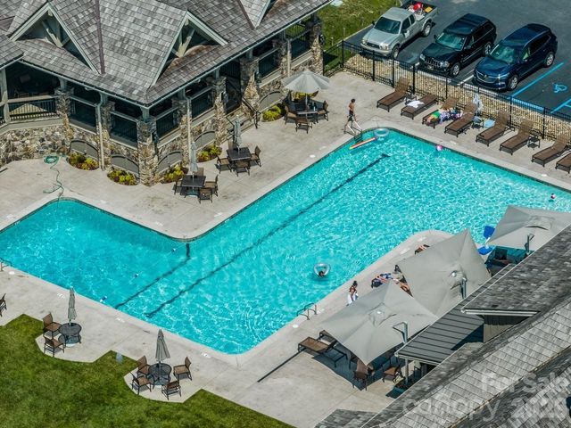 940 Winding Creek Road, Sapphire, NC 28774