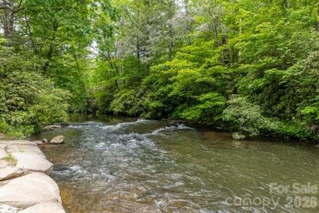 940 Winding Creek Road, Sapphire, NC 28774