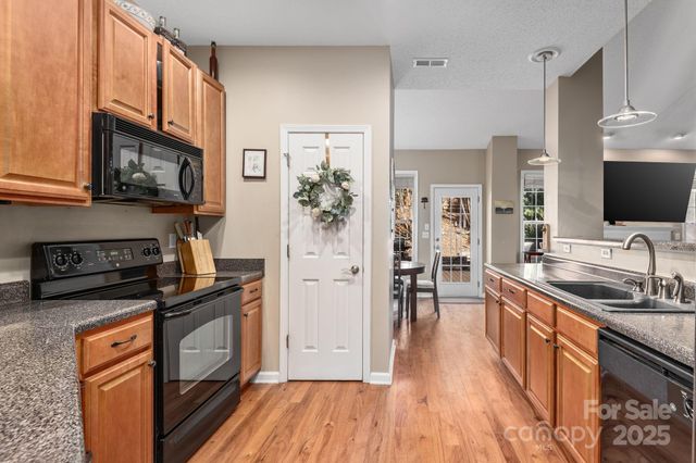 9 Hadley Park Way, Arden, NC 28704