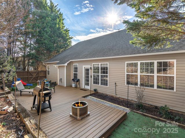 9 Hadley Park Way, Arden, NC 28704