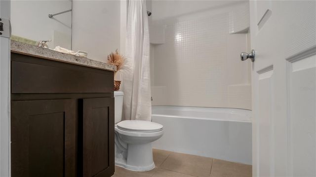 3503 DIAMOND LEAF COURT, Valrico, FL 33594