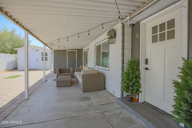 17817 N 6th Street, Phoenix, AZ 85022