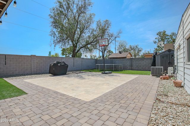 17817 N 6th Street, Phoenix, AZ 85022