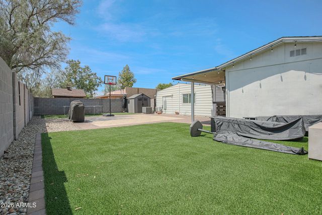 17817 N 6th Street, Phoenix, AZ 85022