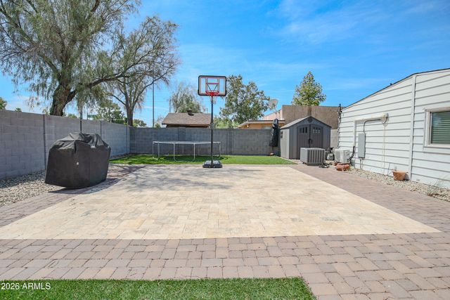 17817 N 6th Street, Phoenix, AZ 85022