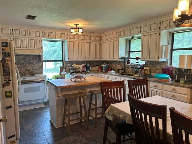 30003 N State Hwy 289, Pottsboro, TX 75076