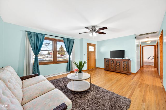 793 W 500 N, Whiteland, IN 46184