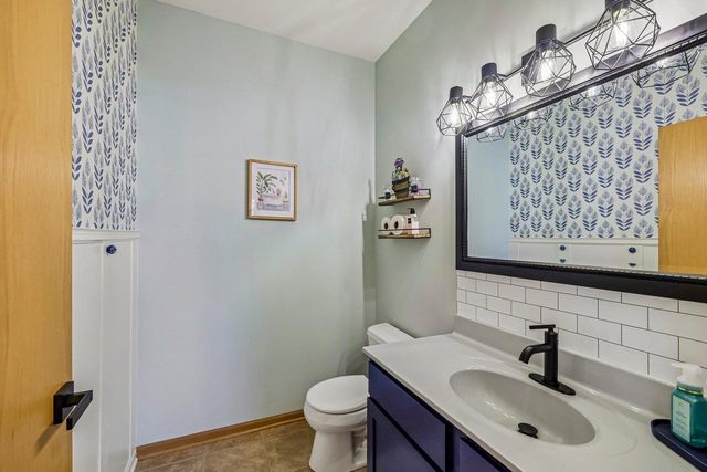 6426 Maywick Drive, Madison, WI 53718