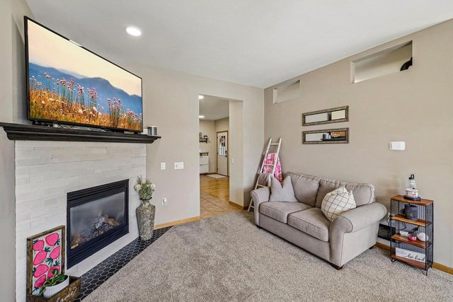 6426 Maywick Drive, Madison, WI 53718