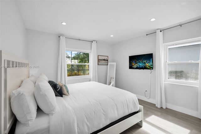 1315 NE 16th Ave, Fort Lauderdale, FL 33304