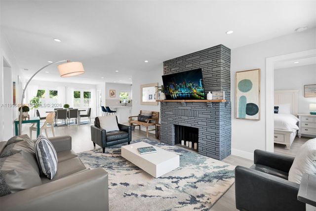 1315 NE 16th Ave, Fort Lauderdale, FL 33304