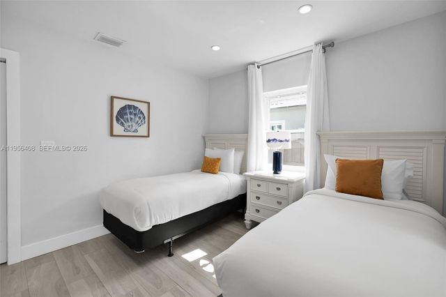 1315 NE 16th Ave, Fort Lauderdale, FL 33304