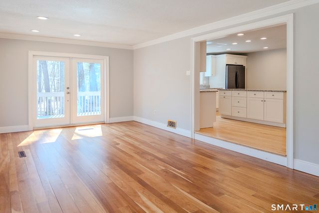 64 Somerset Lane, Somers, CT 06071