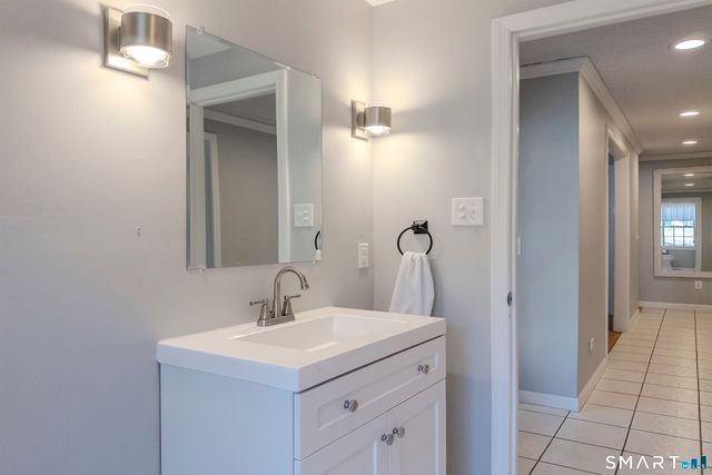 64 Somerset Lane, Somers, CT 06071