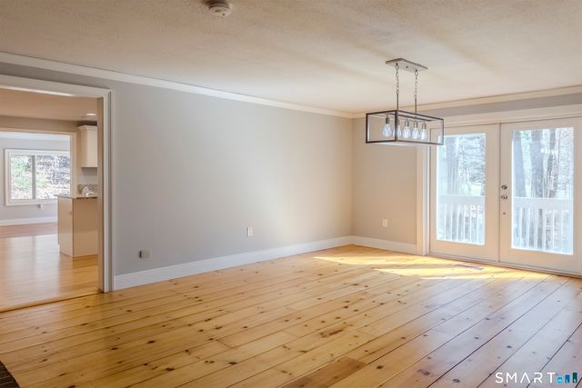 64 Somerset Lane, Somers, CT 06071