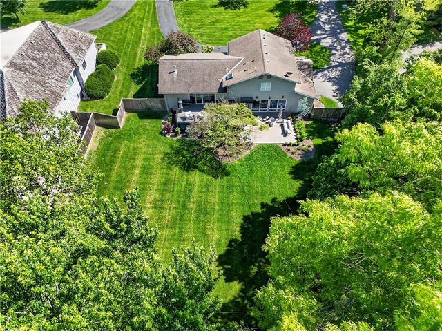2724 W 63rd Street, Mission Hills, KS 66208