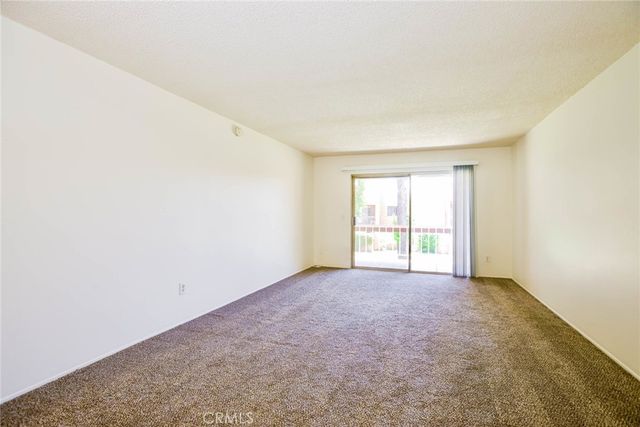 6600 Warner Ave 56, Huntington Beach, CA 92647