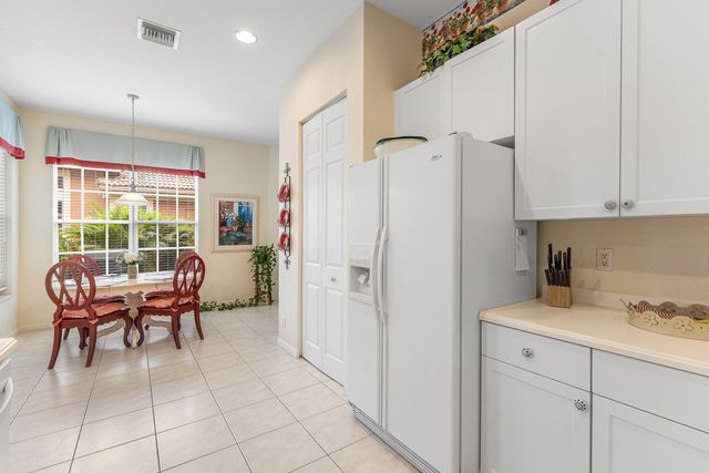 123 Via Castilla, Jupiter, FL 33458